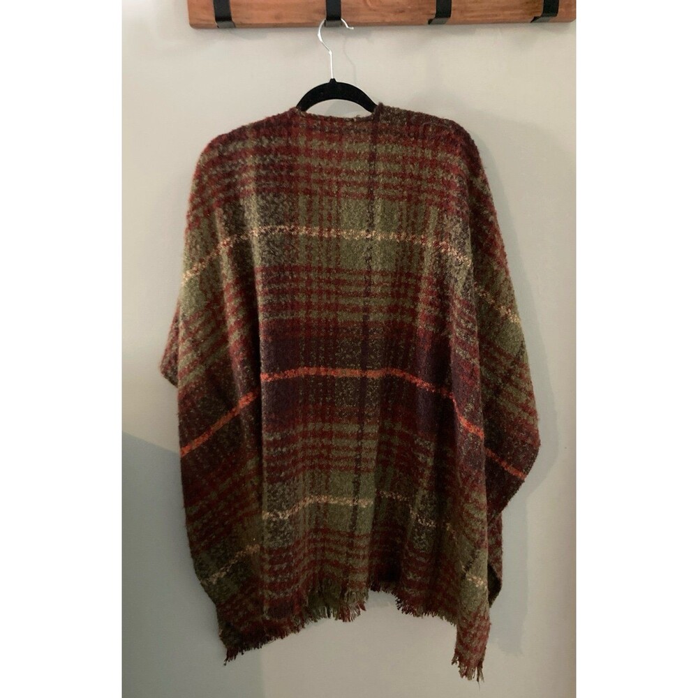 Woolrich Cozy Blanket Wrap Poncho Multi Boucle Plaid NWT - Picture 6 of 7